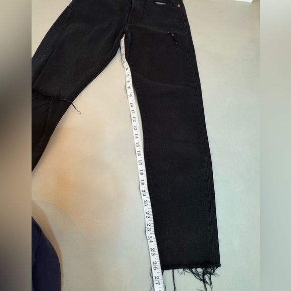 Levi’s Wedgie High-Waisted Black Straight Leg Jeans – Size 27 - Picture 12 of 17